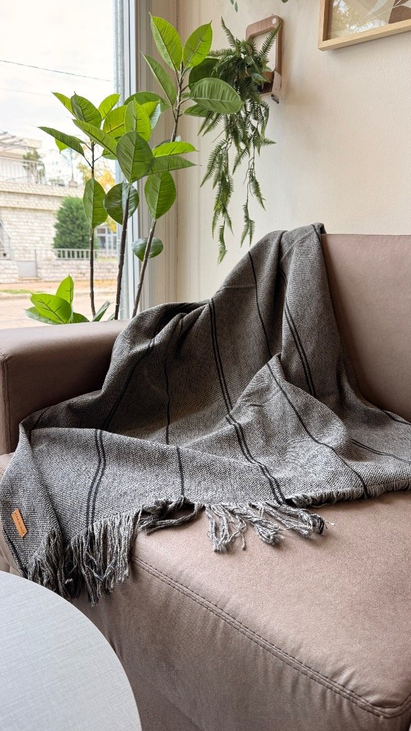Producto - Manta de algodón gris con negro 100 x 150cm