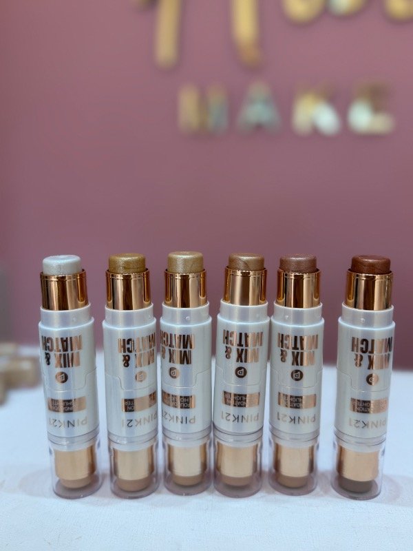 Producto - BARRA DOBLE PINK BASE MÁS ILUMINADOR