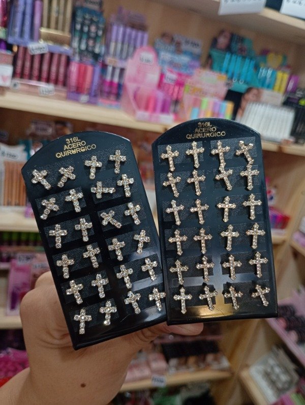 Producto - Aros cruz strass