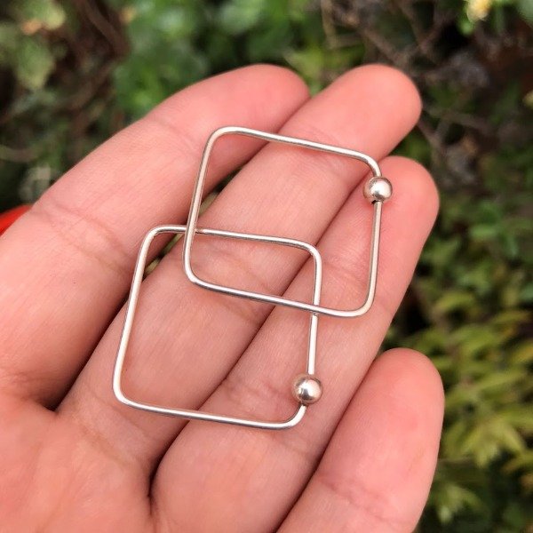Producto - Aros Cuadrado Bolita
