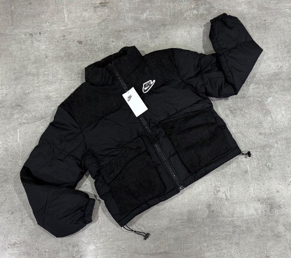 Producto - Campera corta premium negro