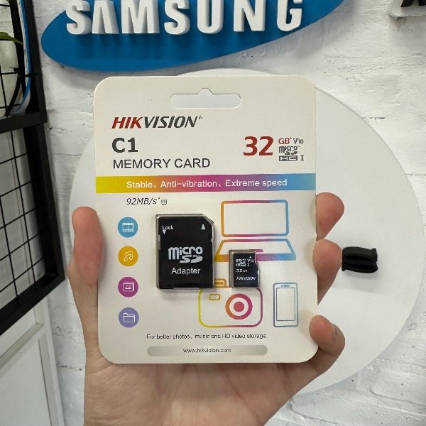 Producto - Memoria 32GB - Hikvision