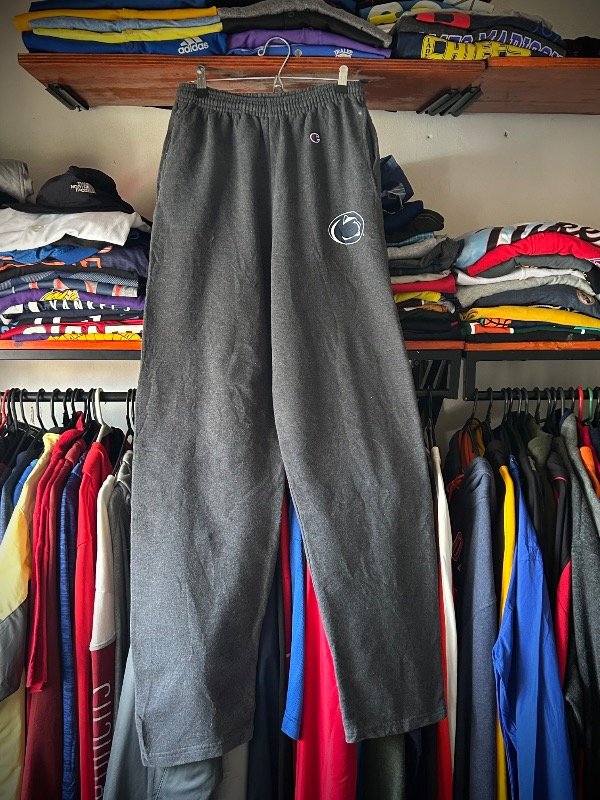 Producto - Joggin Champions x PennState Talle L
