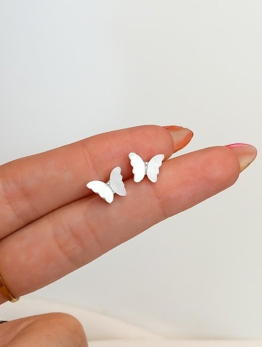 Producto - Aros mariposas nacar- Acero quirúrgico