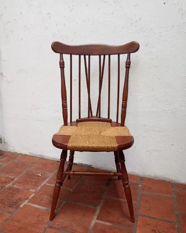 Producto - Silla Windsor Clásica de Madera con Asiento Empajado - Marrón Claro