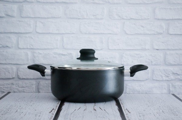 Producto - CACEROLA CERAMICA 22CM HS3008-22