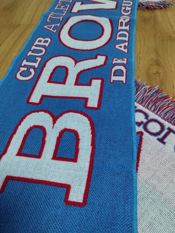 Producto - Bufanda Brown de Adrogué