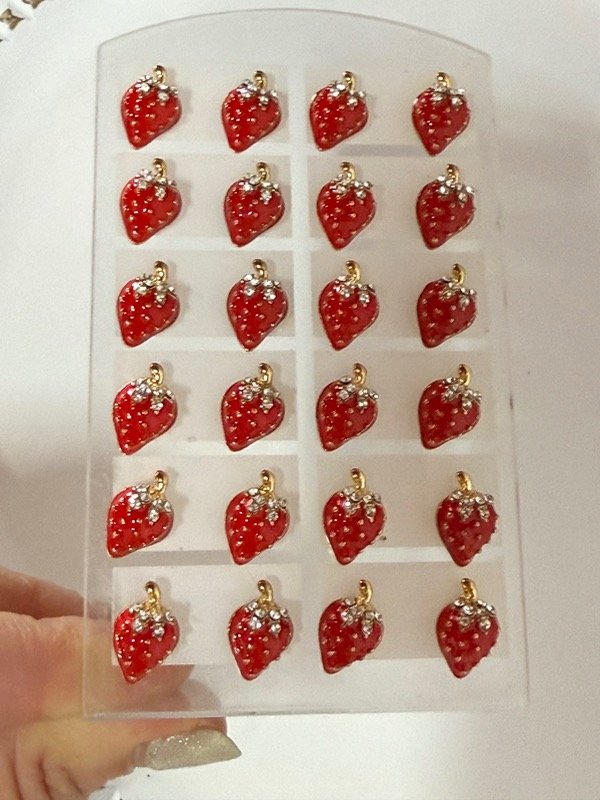 Producto - AD488 Blíster  x 12 aros frutillas con strass acero dorado