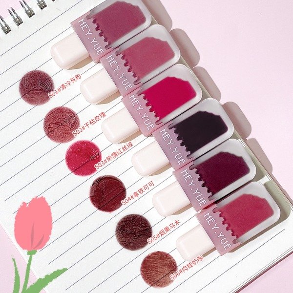 Producto - Ice cream lip glaze 02 - Hey Yue - 1