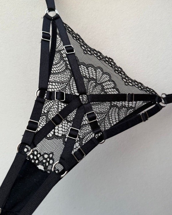 Producto - Less arnes