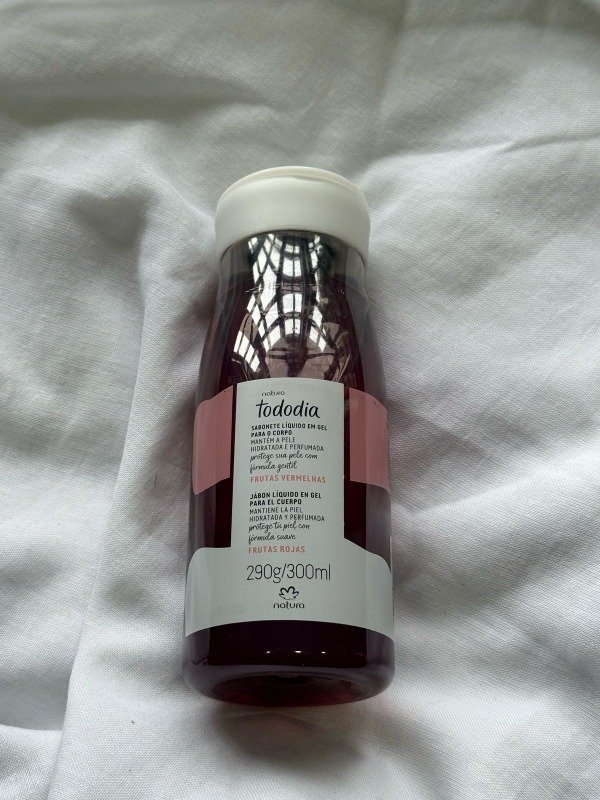 Producto - Natura tododia jabon liquido Frutas rojas 300ml