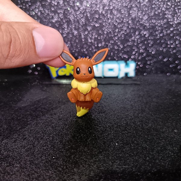 Producto - Eevee PUTITO POKEMON CENTER