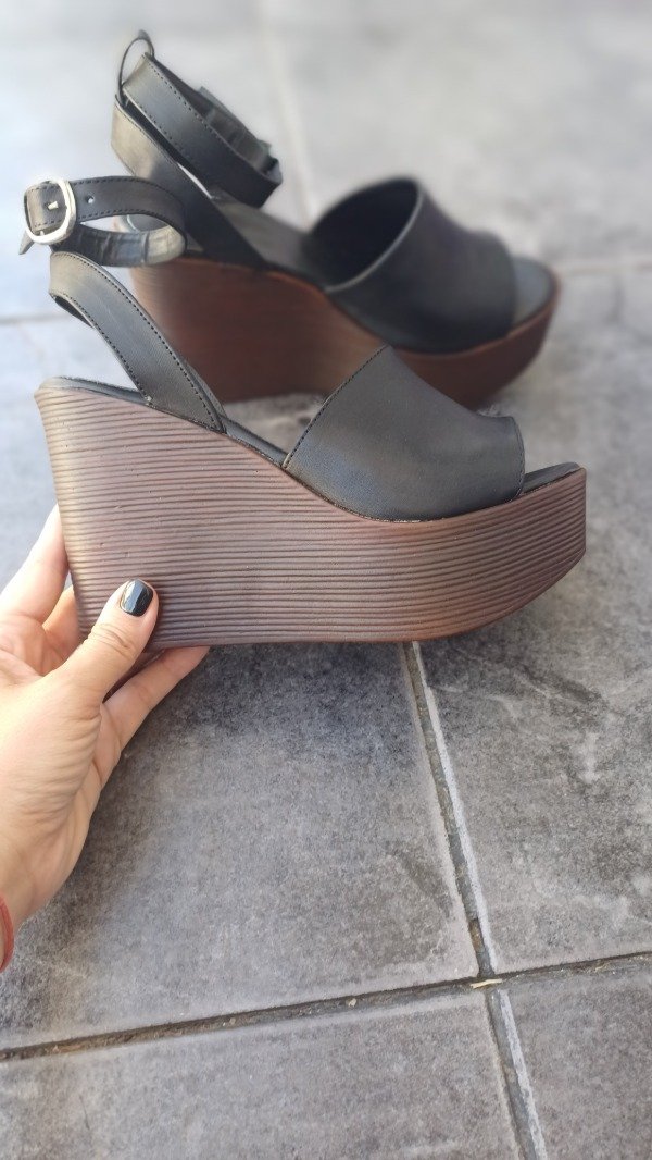 Producto - Sandalia taco chino