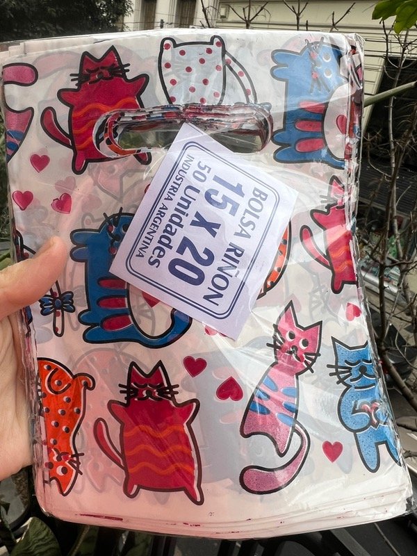 Producto - 50 bolsitas riñón 15x20 gatitos
