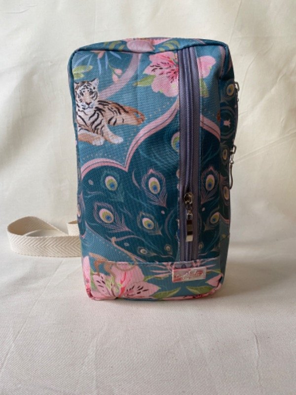Producto - Mochila cruzada animales y flores