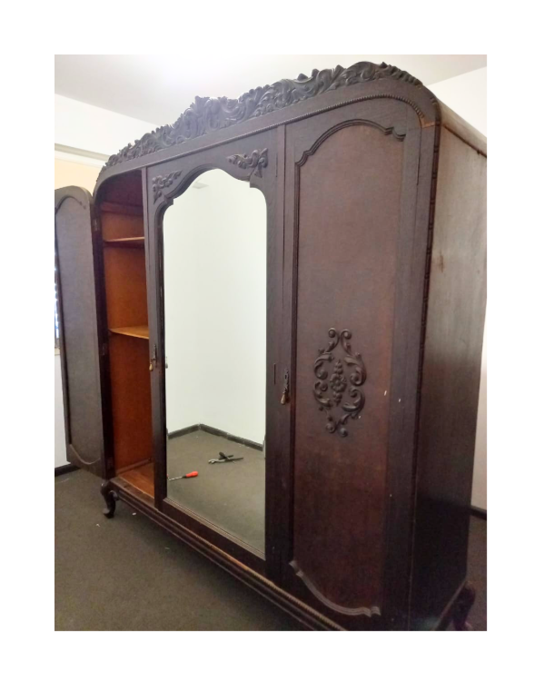 Producto - Ropero antiguo con espejo / 215x191x60