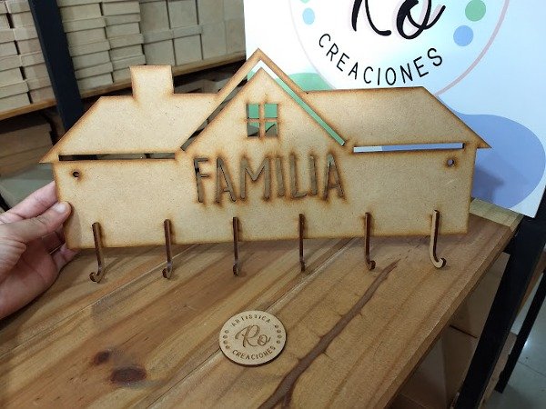 Producto - Porta llaves FAMILIA