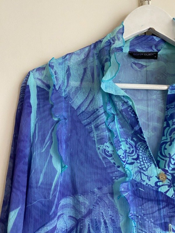 Producto - Camisa estampada con volados - 1