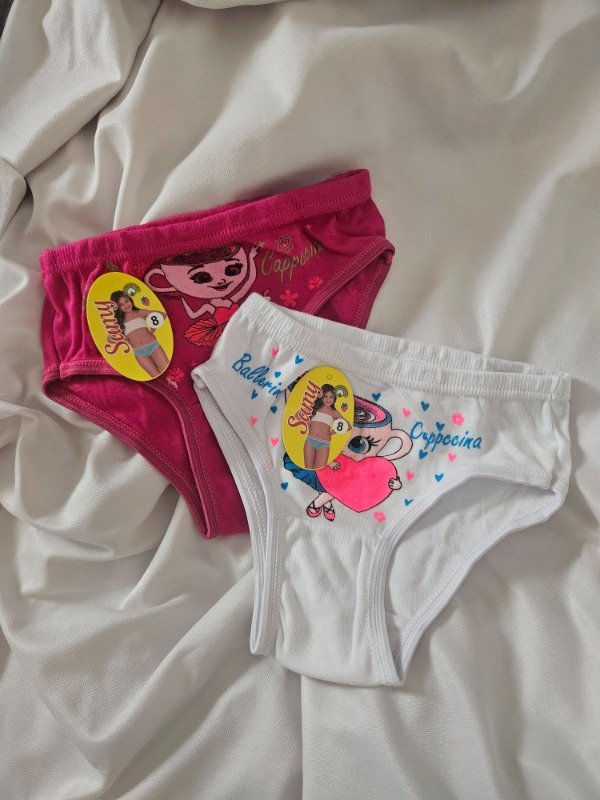 Producto - BOMBACHA DE NENA TALLE 8 (A18 F)