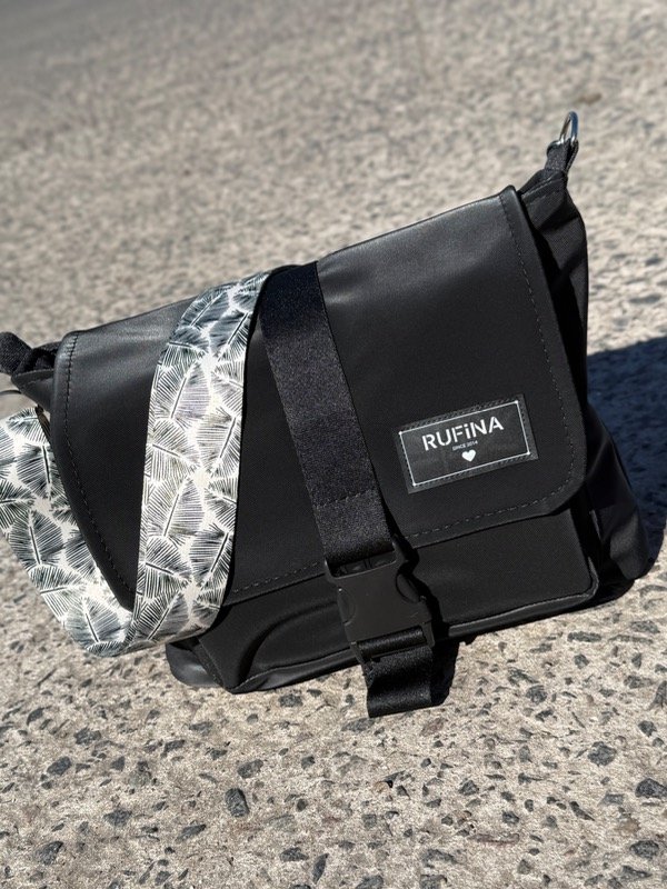 Producto - Morral Moni tira de hojas