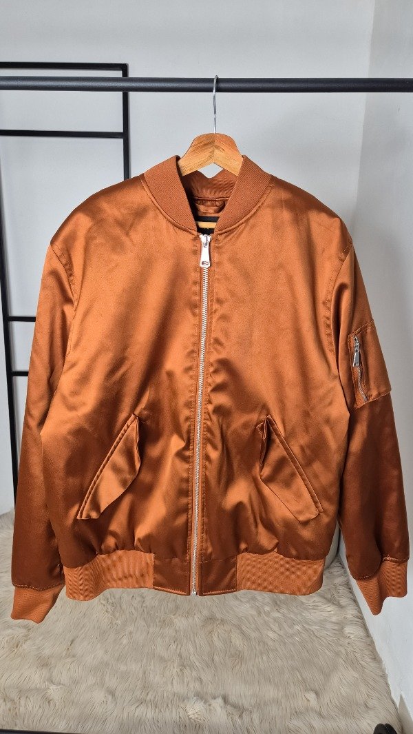 Producto - Campera HyM
