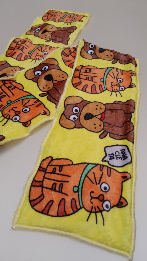 Producto - Bufanda Gato Pancho y Perro Chocolate