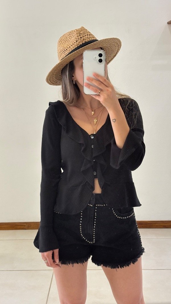 Producto - Short jeans tachas negro