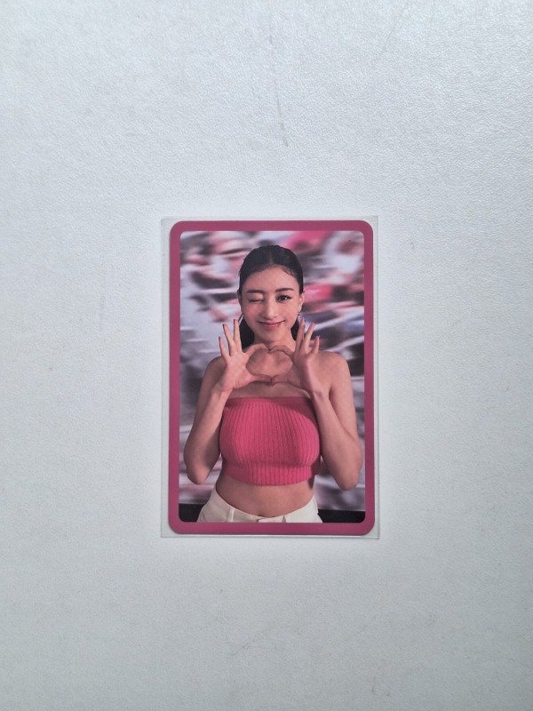 Producto - Jihyo Twice "Ready to Be" POB (1)