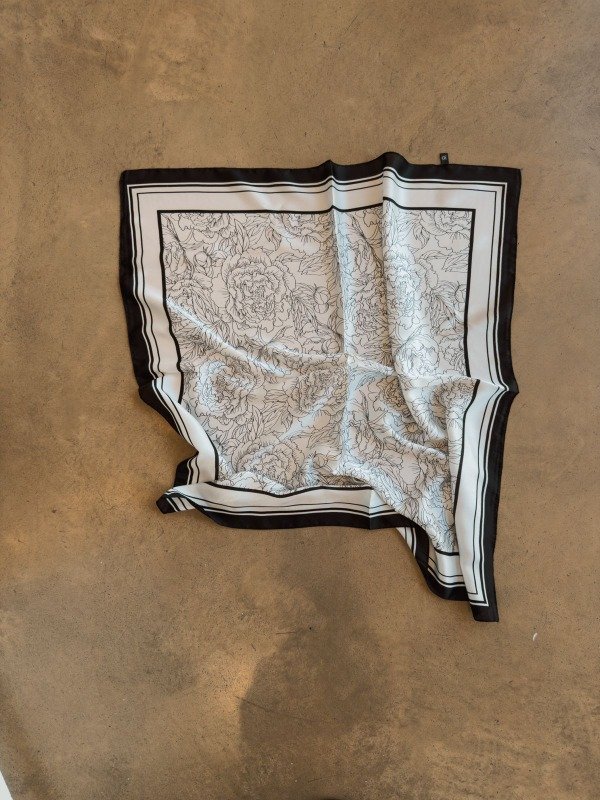 Producto - PAÑUELO MAR - M