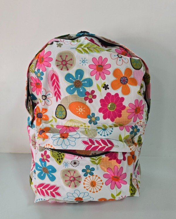 Producto - Mochila flores blanca