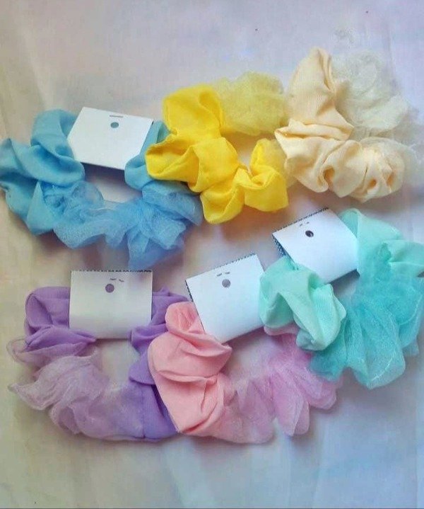 Producto - Scrunchie combinado con tul M