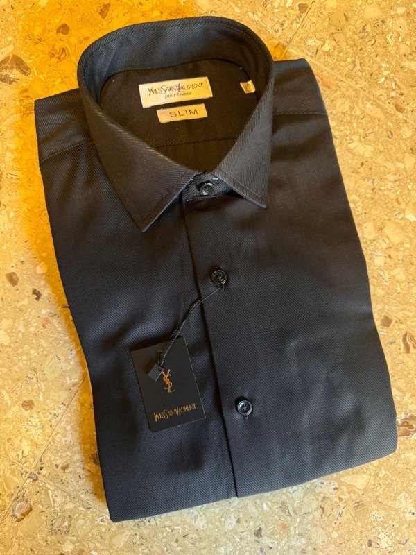 Producto - Camisa negra YSL