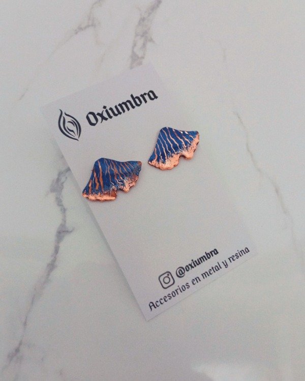 Producto - Aretes Ginkgo (cobre y azul)