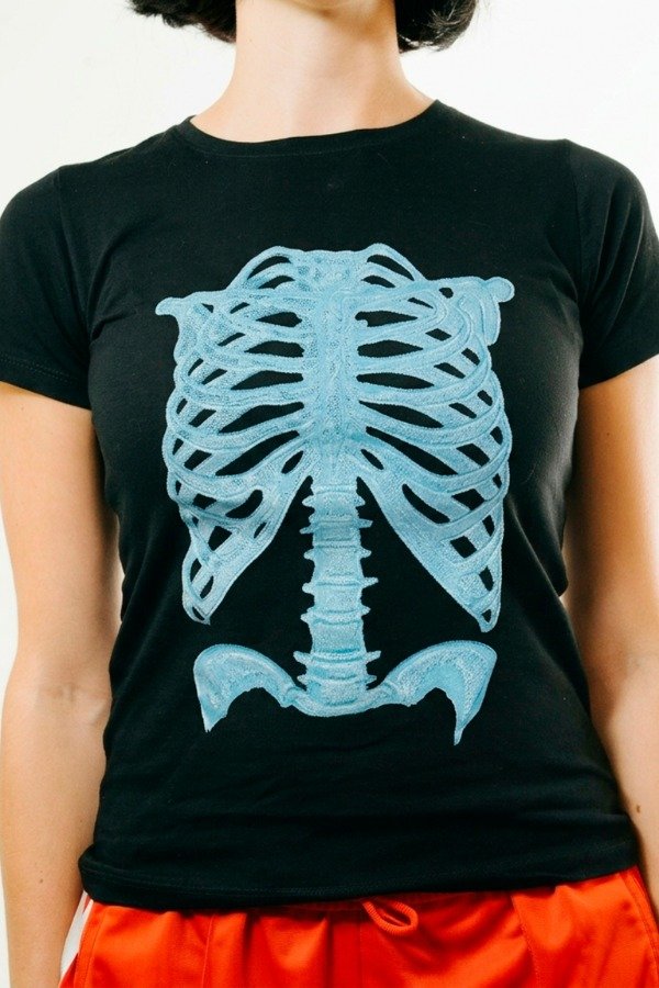 Producto - Esqueleto - Baby Tee Negra