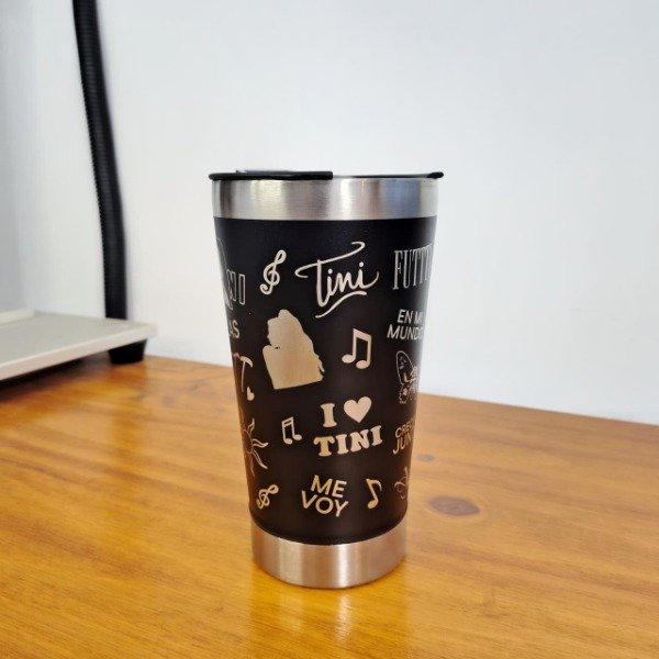 Producto - VASO TÉRMICO CERVECERO / FERNETERO CON DESTAPADOR EXCLUSIVO TINI - 3