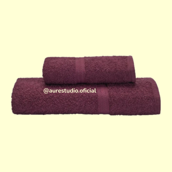 Producto - JUEGO DE TOALLA Y TOALLÓN CIRUELA 400G DANUBIO