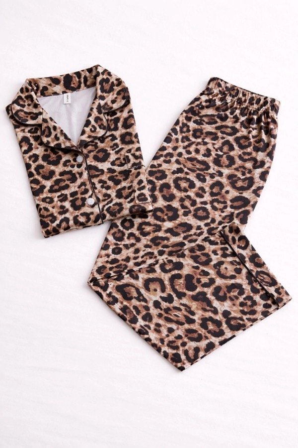 Producto - Pijama camisero animal print