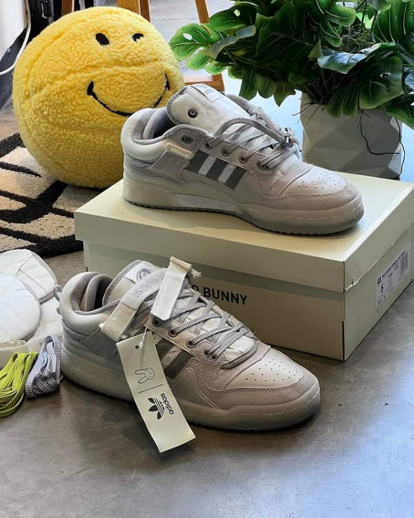 Producto - Adidas Forum x Bad Bunny  "White Cloud"