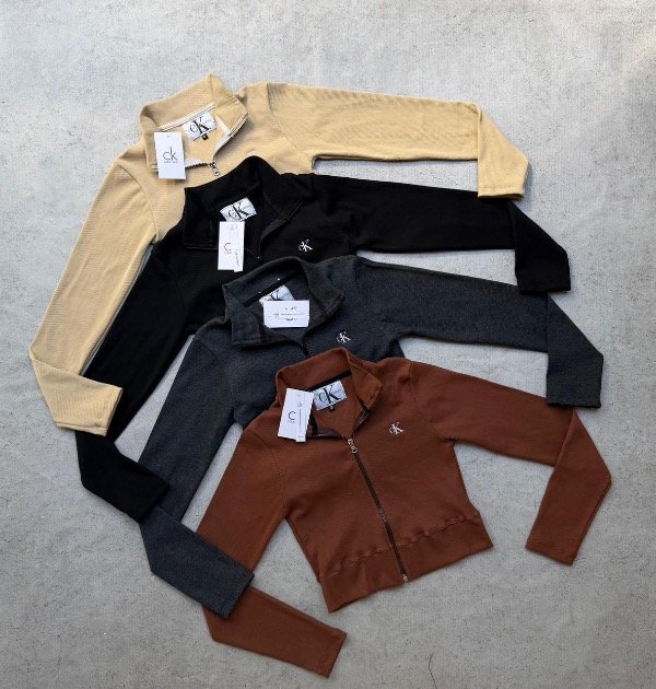 Producto - Campera ck