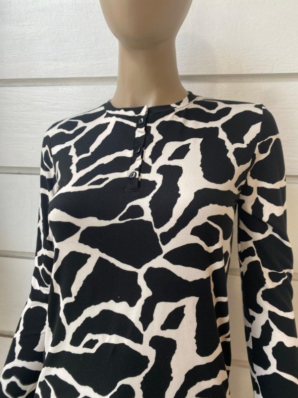 Producto - Remera MALVINA - JIRAFA