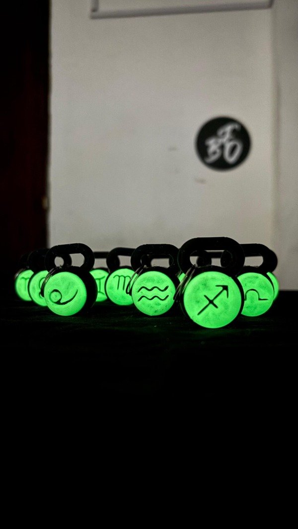 Producto - Ketts con tu signo del zodiaco (Brilla en la oscuridad)