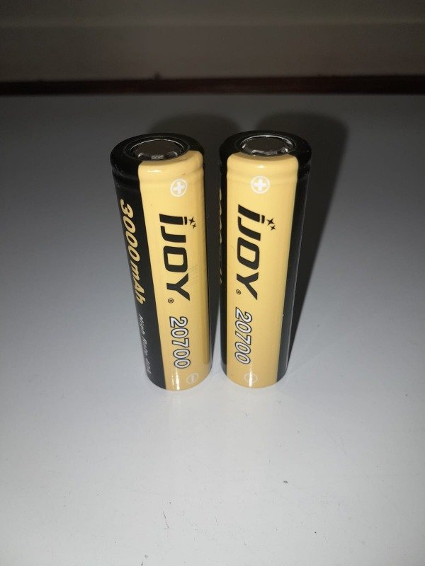 Producto - BATERIA 20700 IJOY.