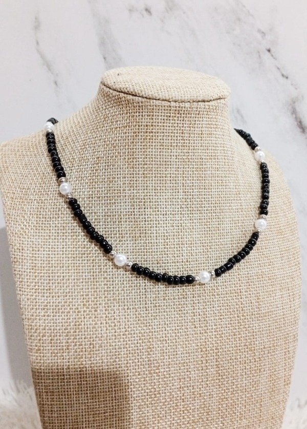 Producto - Collar mosta y perlas I
