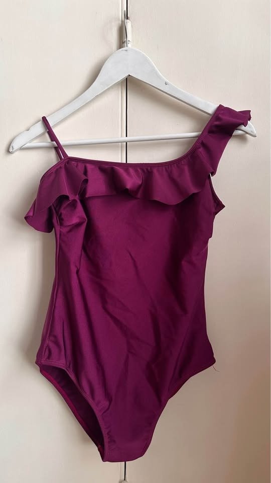 Producto - Malla enteriza talle 1 Uva