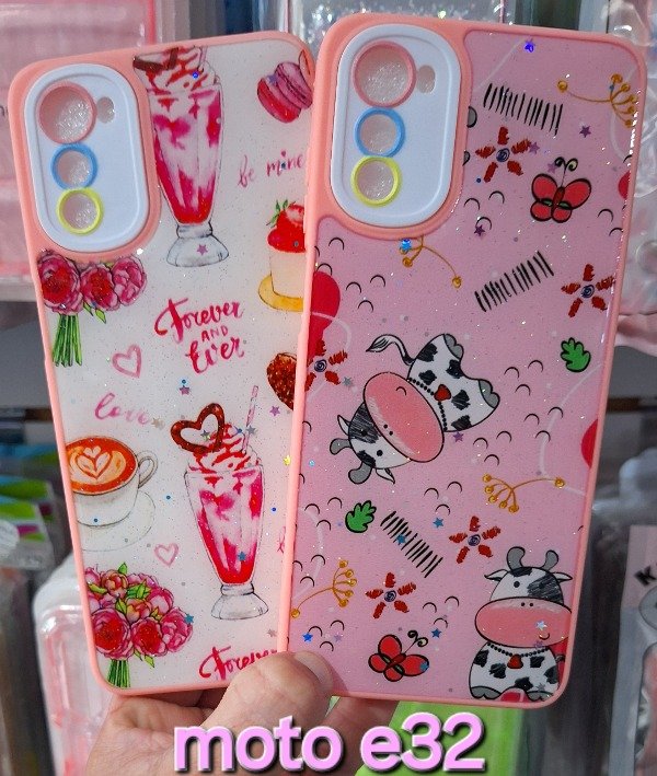 Producto - Fundas brillo epoxy. Moto e32