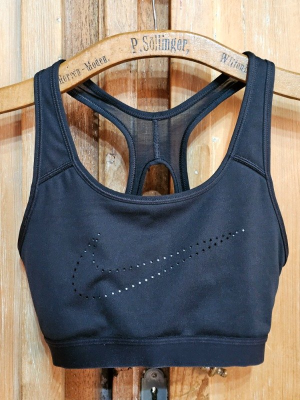 Producto - Top Nike Negro t.s