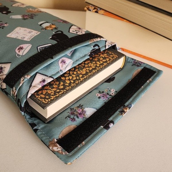 Producto - Funda para libros estándar Gatitos Verdes IMPERMEABLE - 1