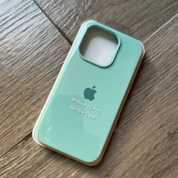 Producto - Silicone case MINT manzana clara iPhone 15 Pro