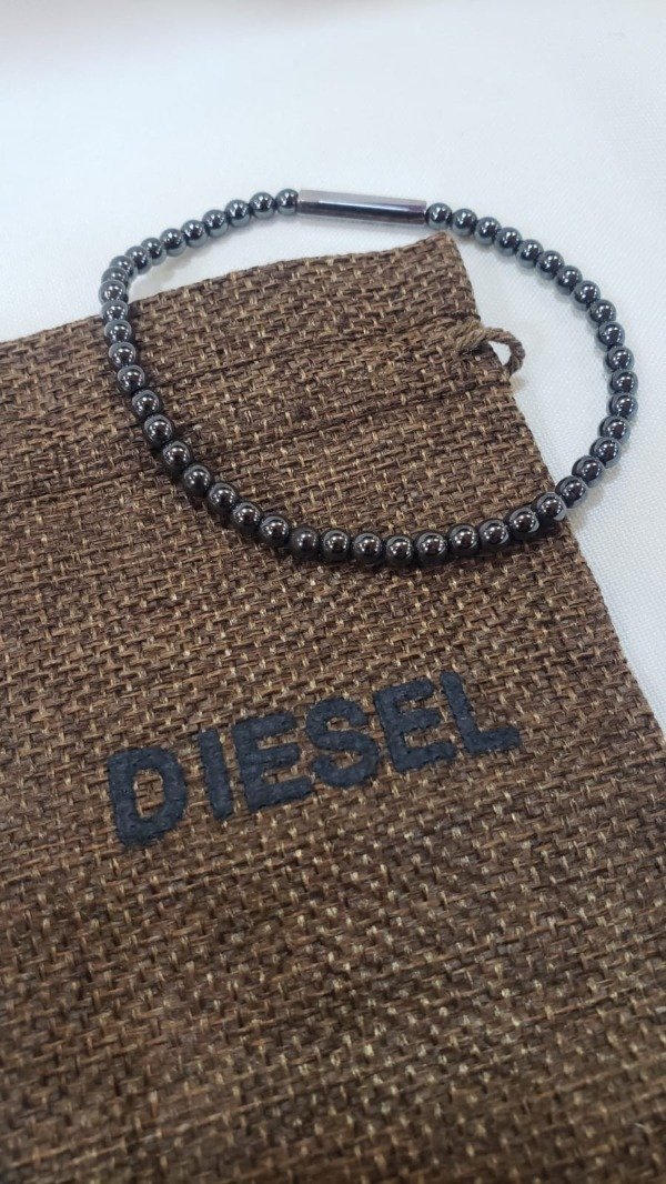 Producto - Pulsera Diesel bolitas
