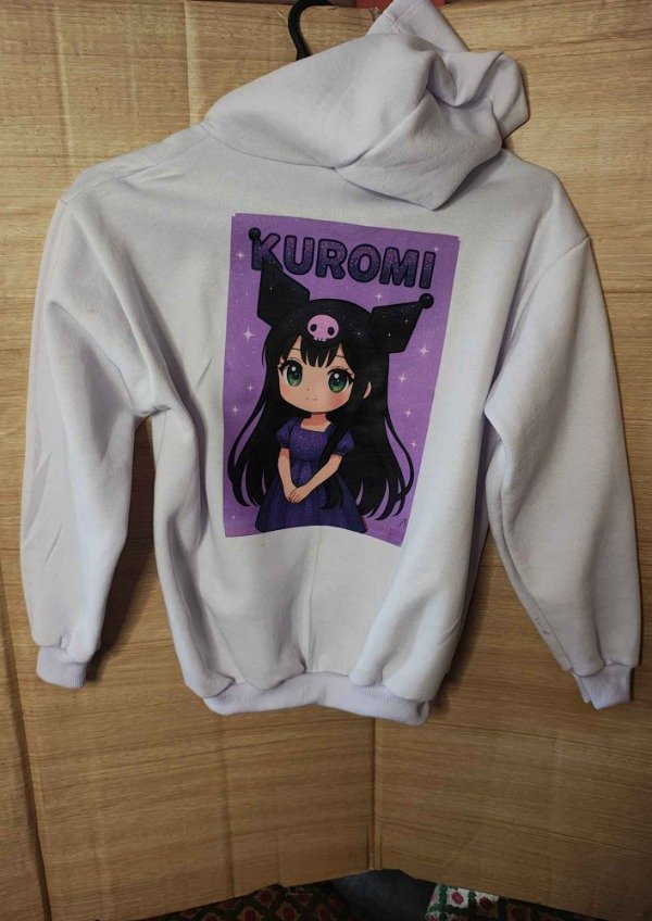 Producto - Buzo Kuromi
